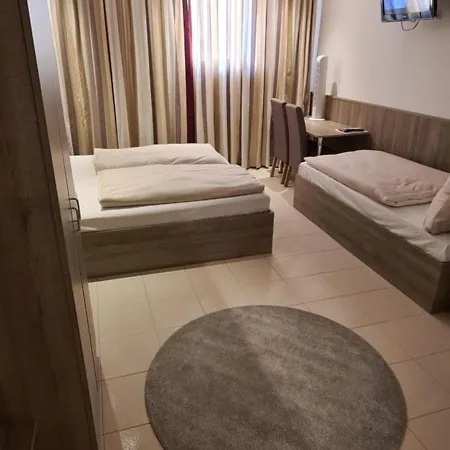 Hotel Bach 3*